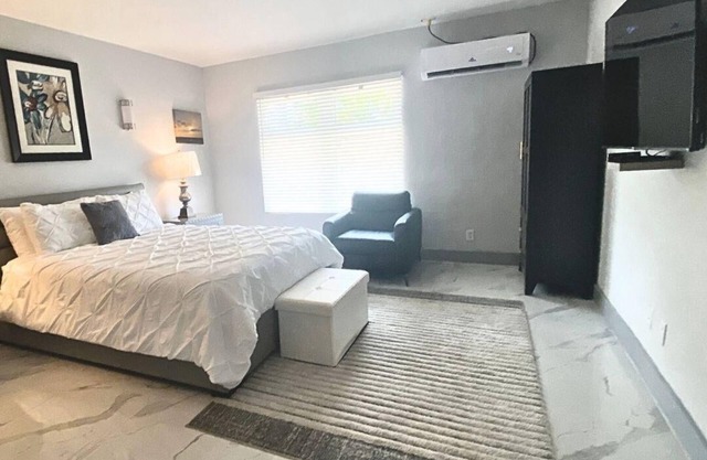 Bella Signature Suites