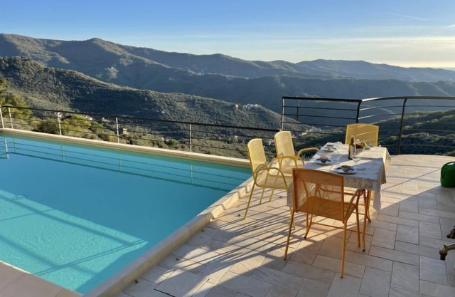 Bellaria (VLO190) by Interhome