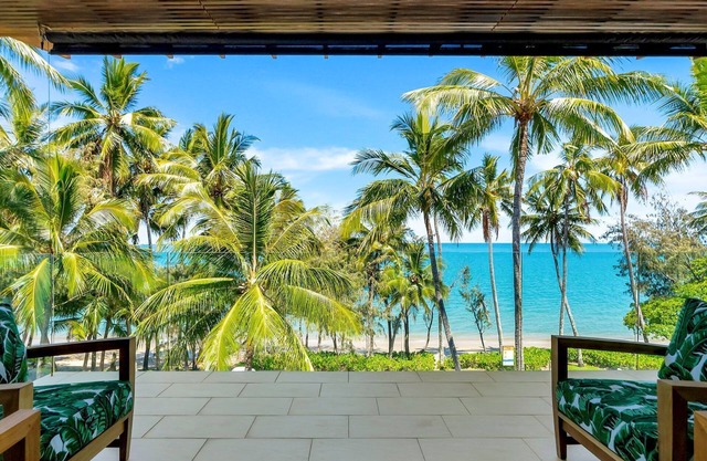 Belle Escapes Daydream at Drift Beachfront