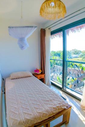 belle villa neuve à NOSY BE Ambaro avec 4 chambres