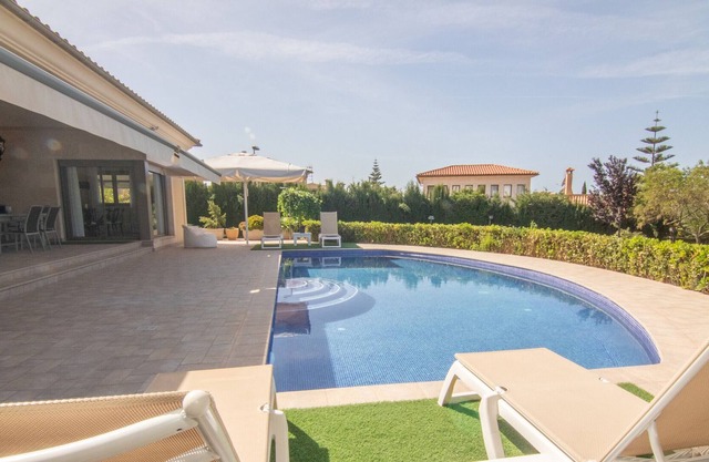 Bellviure - Beautiful villa with pool.