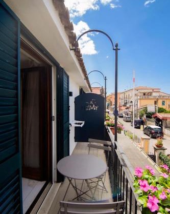 Belmà Aparthotel and Rooms