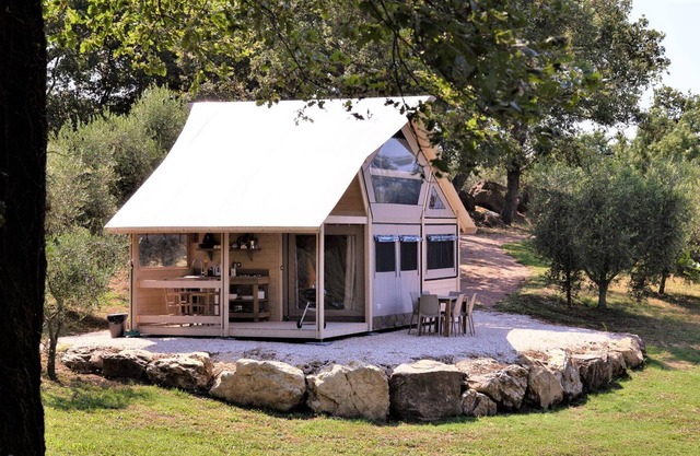 Belvilla by OYO Luxury Tent