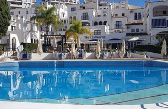 Benalmadena 2 Bedrooms Popular Pueblo Evita resort.