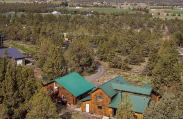 Bend Mountain View Guesthouse