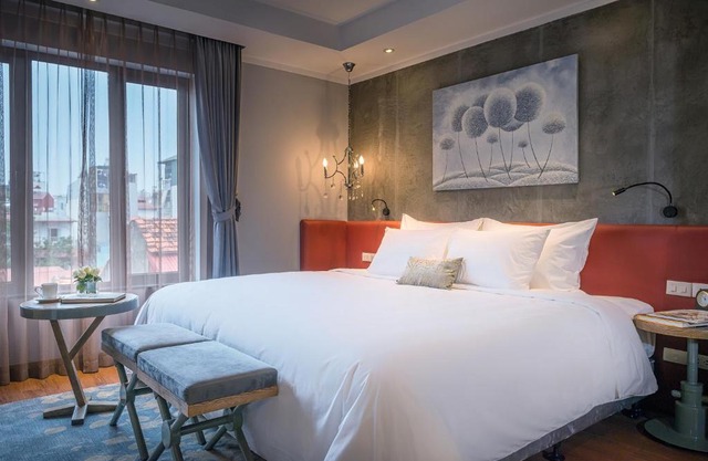 Bespoke Trendy Hotel Hanoi
