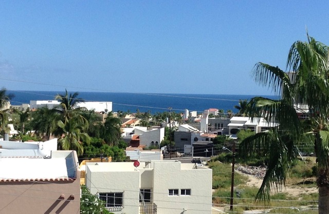 Best deal per day or week Los Cabos Baja Sur Mexico, obbedroo