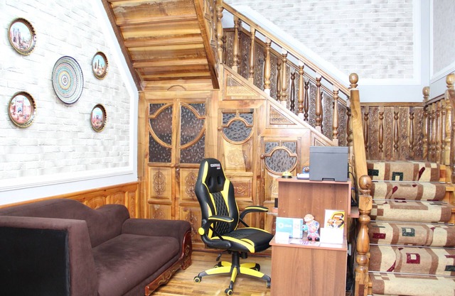 BEST GUESTHOUSE
