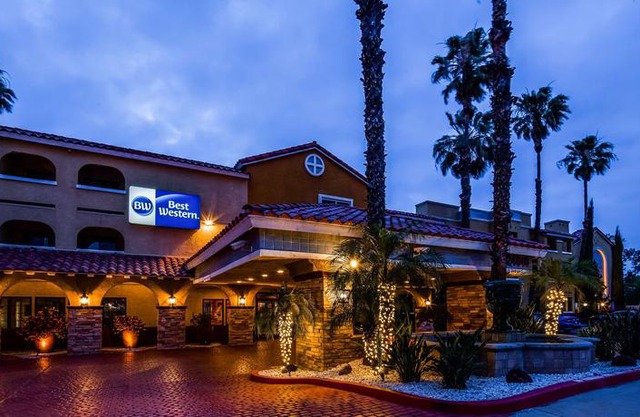 Best Western Moreno Hotel & Suites