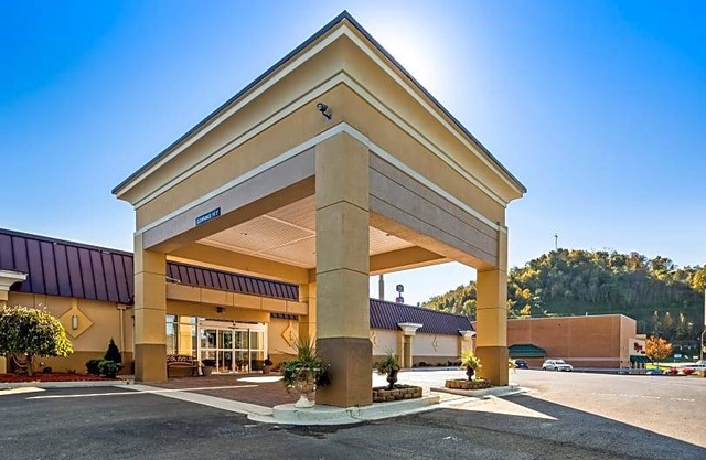 Best Western Plus Bridgeport Inn