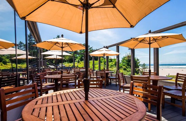 Best Western Plus Agate Beach Inn