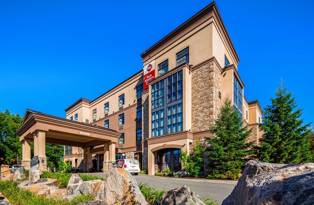Best Western Plus Perth Parkside Inn & Spa