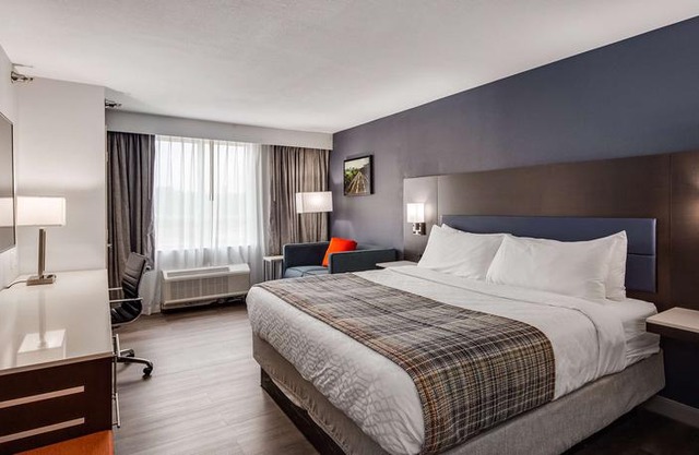 Best Western Premier Richmond City Gateway