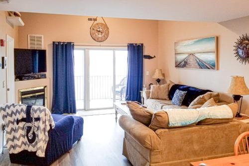 Bethany Bay -- 30398 Pavillion #1606
