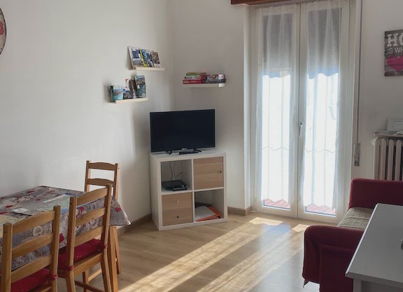 Betty's house 2 family apartment