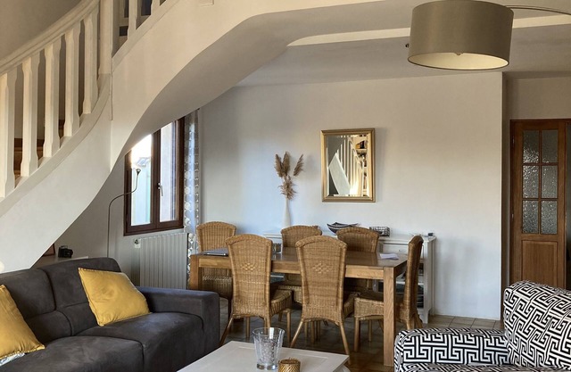 Between Avignon and Ventoux, garden villa, swimming pool