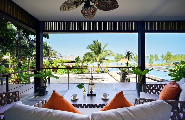 Big Sun Residence by iRETREAT