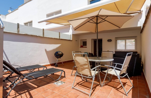 BIG TERRACE HOUSE with PARKING