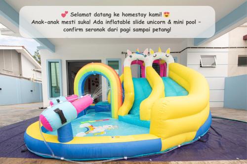 Biru Home PD Famili Selesa Suppa Pool & Aircond
