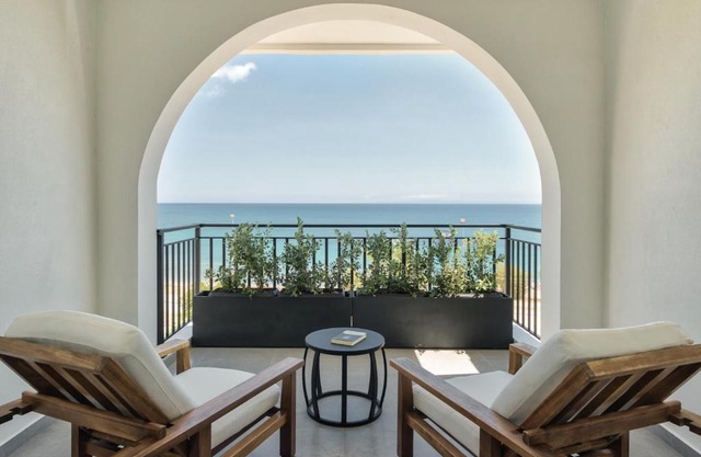 Bitzaro Boutique Hotel