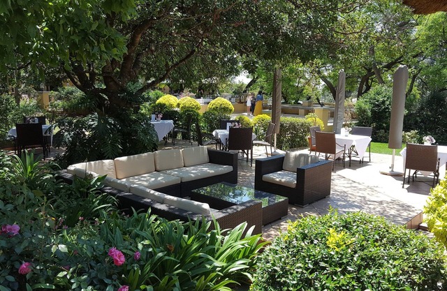 Black Eagle Hotel & Spa