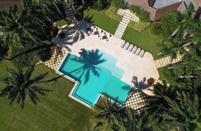 Blanca in Casa de Campo by Personal Villas - Infinity Pool and Golf View