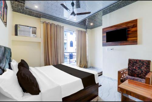 Blue Heaven Hotel