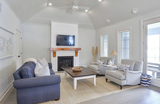 Blue Heron Cottage (#18)