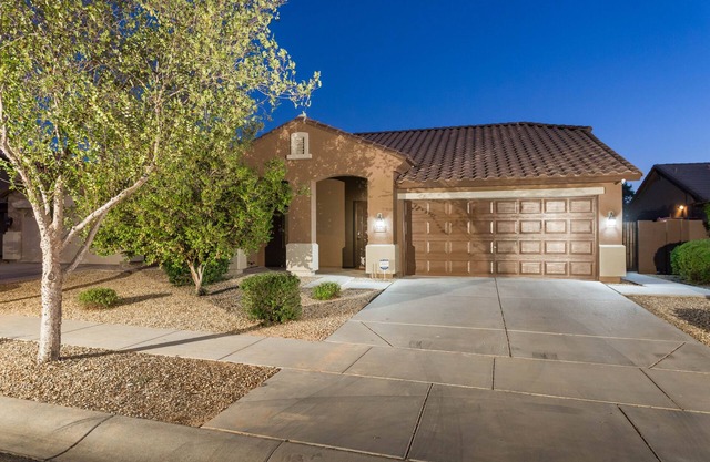 Blue's Retreat Spacious 3 BR Home Avondale/Phoenix