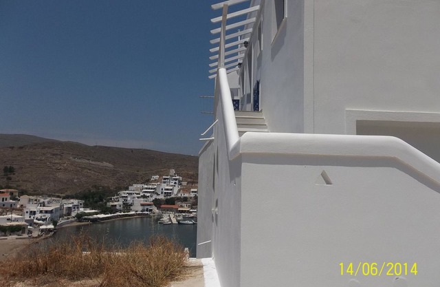 Blue View Kythnos 2 in Loutra
