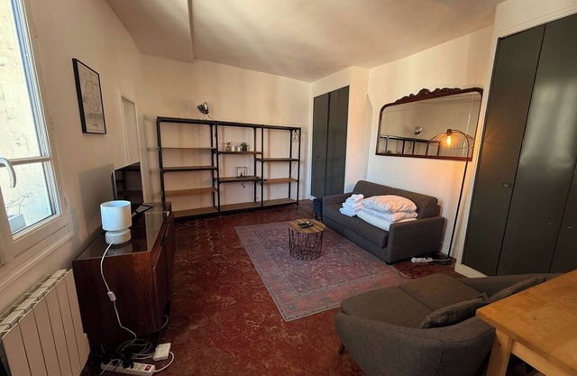 BnBNook - Chic 1BR Close to Louvre and Opera