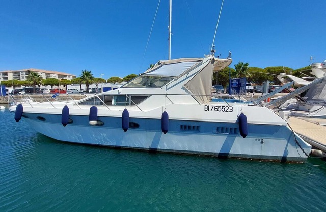 Boat 'Bateau Pause' with Sea View and Private Terrace