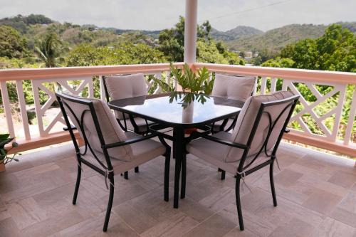 Bon Vivant Chateau Smart Apartment