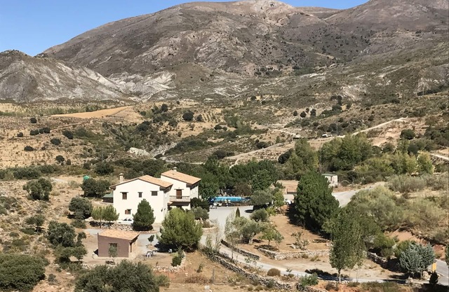 Bonilto apartment surrounded by mountains in Sierra Nevada