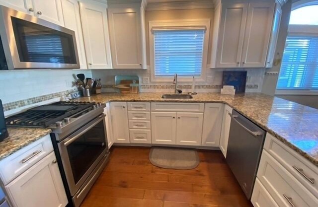 BONUS ROOM AND AN ELEVATOR! 59th Street