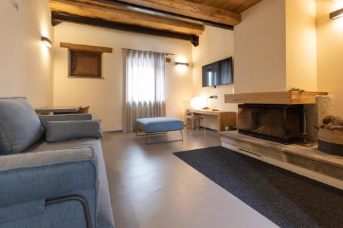 Borgotufi Albergo Diffuso 