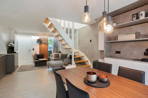 Bos-Chalet bij Wijers Wandelroutes, Rust & Gezinsplezier Fijnspar 108 Hengelhoef