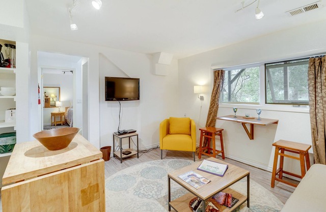 Boulder Vacation Rental - 2 Mi to Pearl St Mall!
