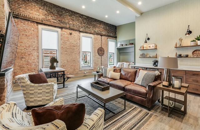 Bourbon Trail Central Location Sleeps 14