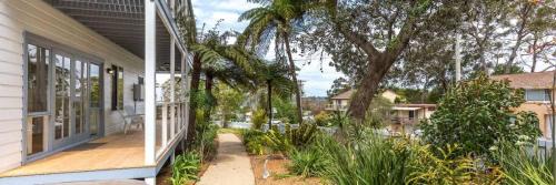 Bowen View - pet-friendly home near Hyams Beach