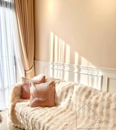 Brand New Minimalist Suite 3 Min Walk to CIQ