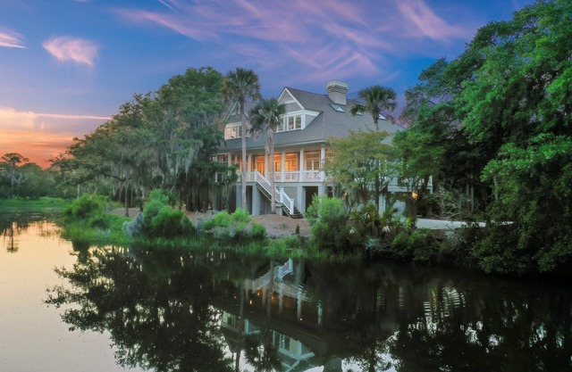 Brand New Pool, Spacious Kiawah 5 Bed w/lagoon views, sleeps 12