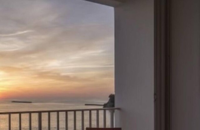 Breathtaking sea view 1st ocean line - Contemporary decor