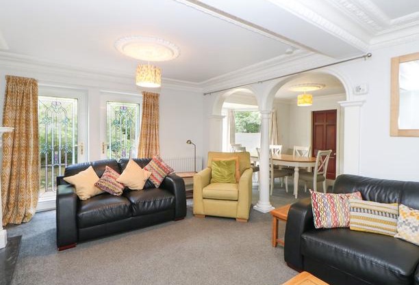 Bridgedown House