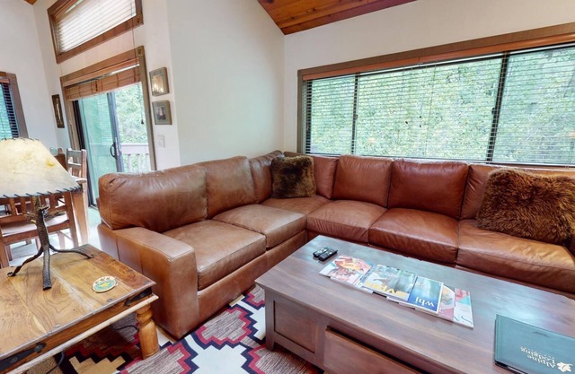Bridgepoint Condo 24 - Home Away from Home w/Relaxing Creek View