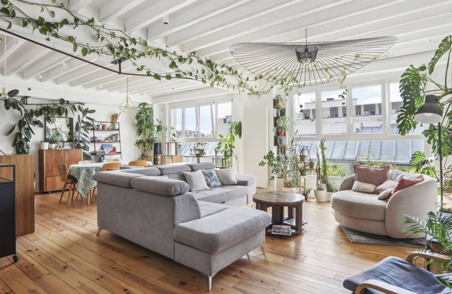 Bright, air-conditioned loft near Paris-Nation