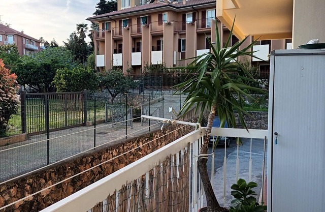 Bright and cozy one-bedroom apartment in the center of Borgio Verezzi
