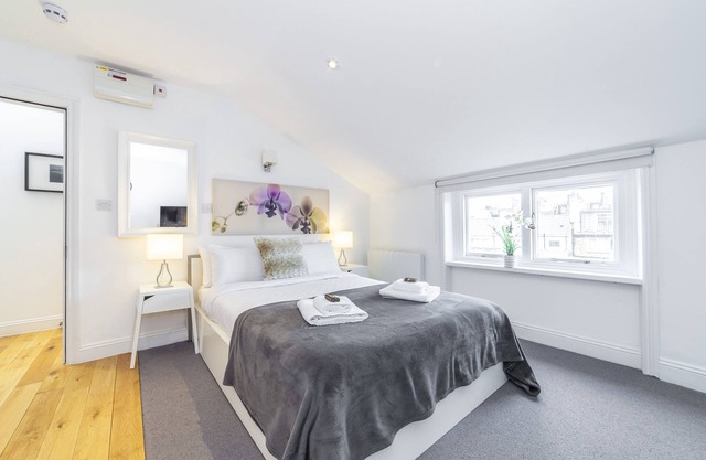 Bright and Modern Studio, Prestigious Paddington