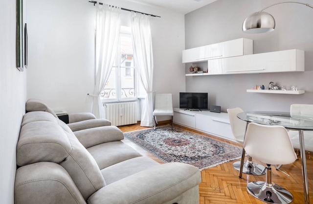 Bright apartment near Villa Borghese