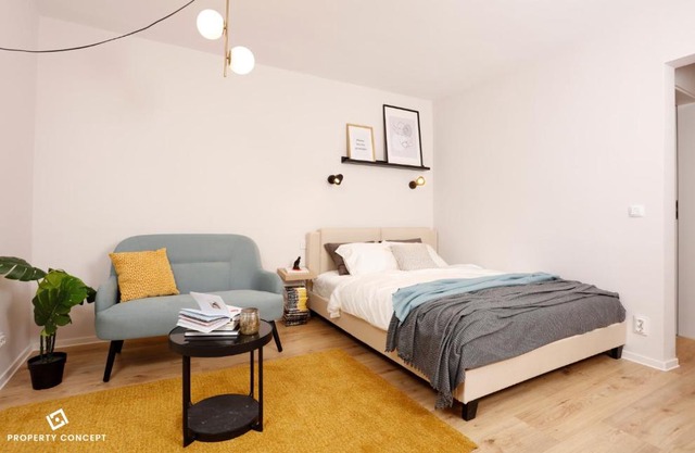 Bright & Relaxing Stay Studio